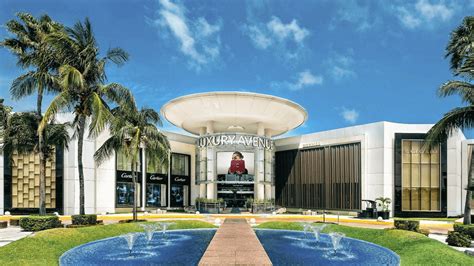 chanel boutique cancun|Luxury Avenue Boutique Mall Cancun and Los Cabos.